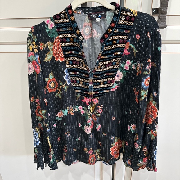 Johnny Was Biya 3J Workshop JWLA Stripe Velour Embroidered Blouse Tunic - Picture 2 of 6